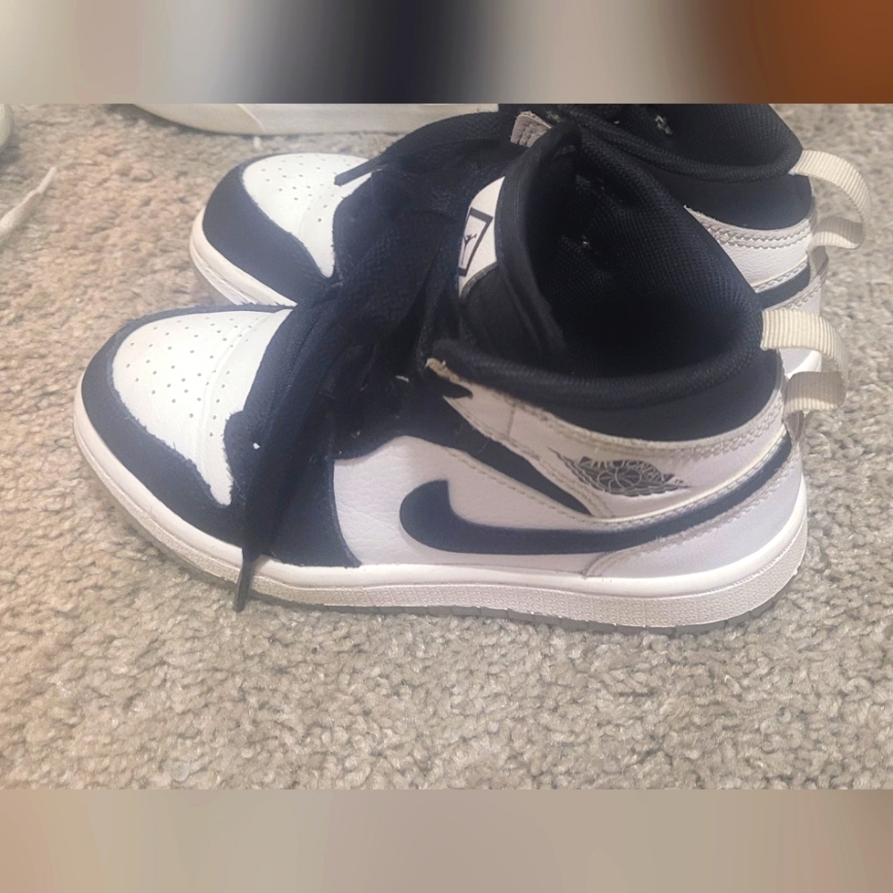 12c Jordan ones